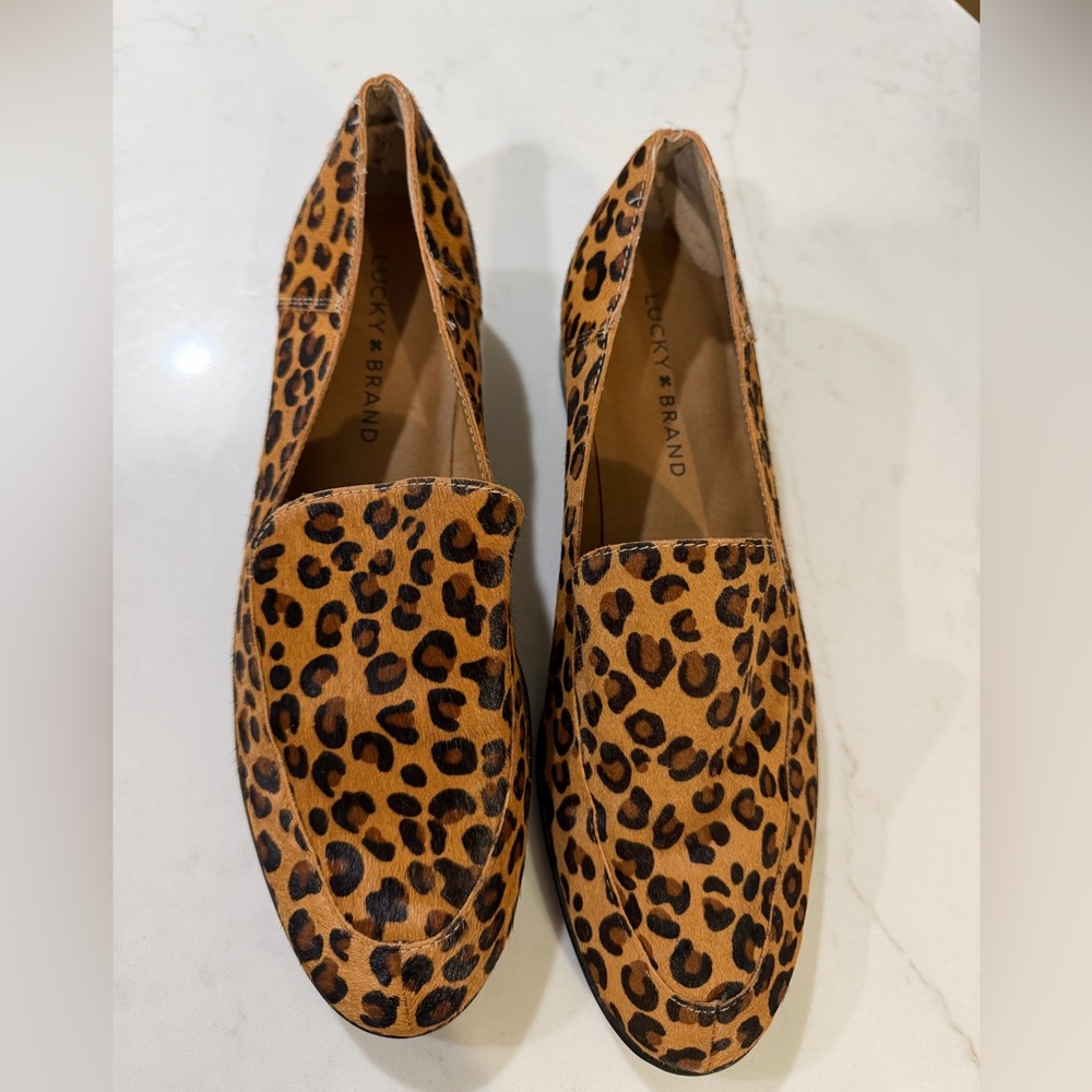 Lucky Brand Leopard Print Loafers in Tan and Black - Picture 2 of 8